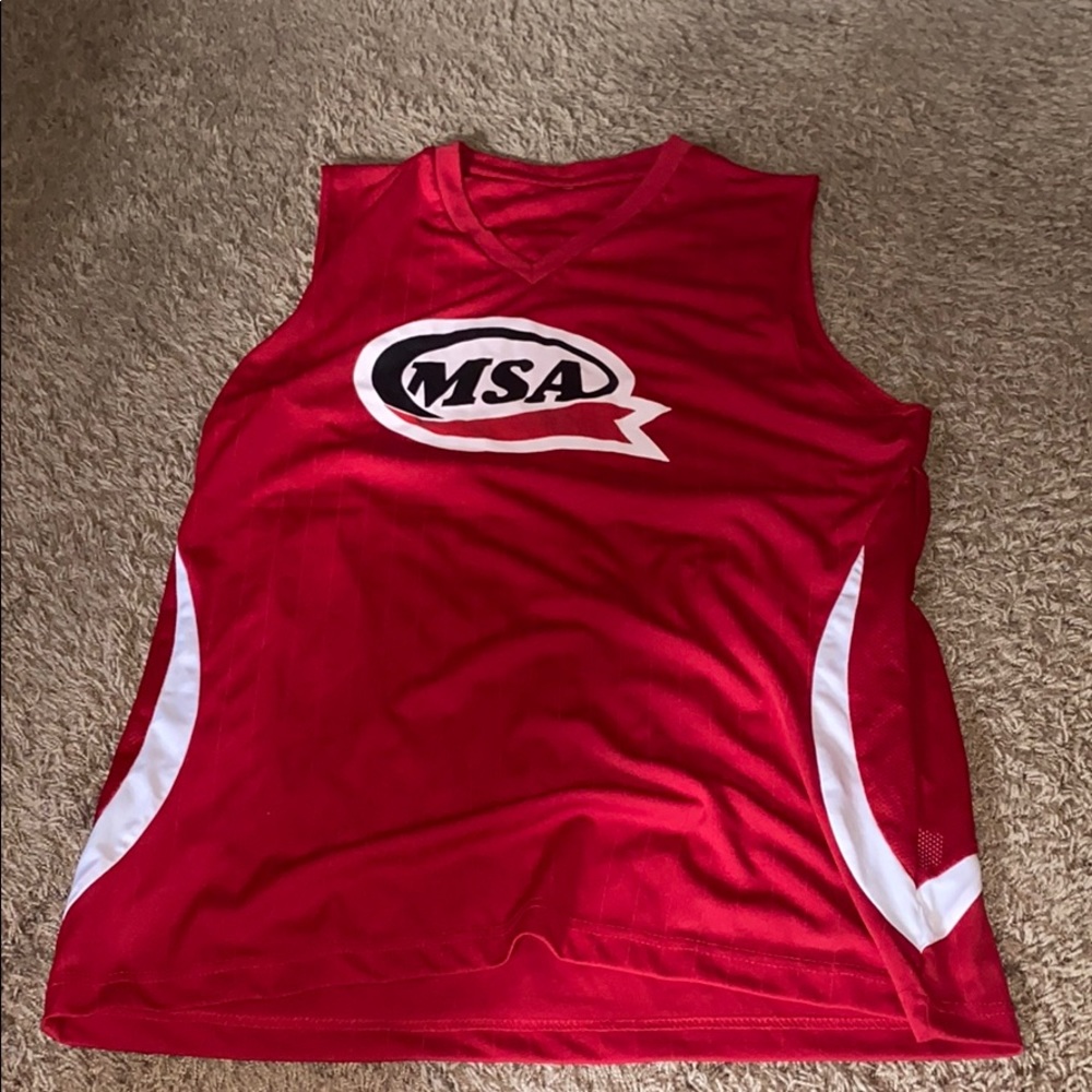 Large men’s basketball tank top.